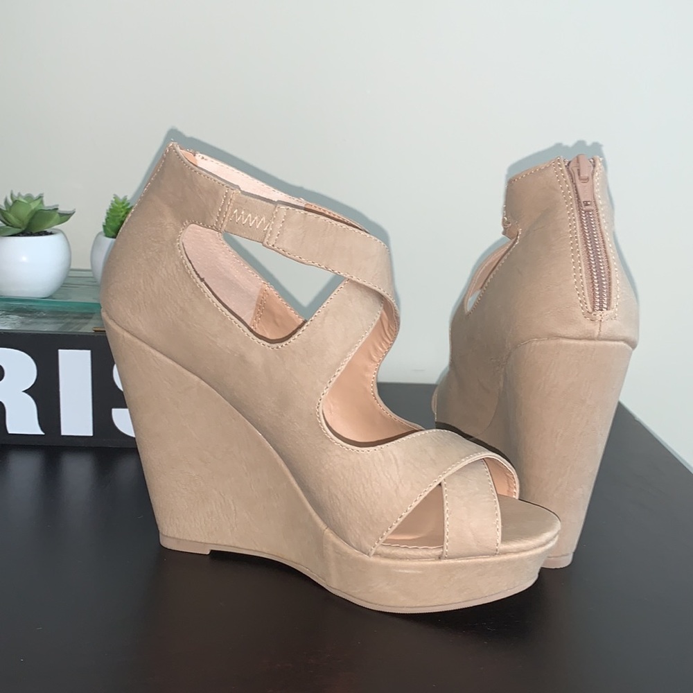NWOT Material Girl Beige Wedge Shoes